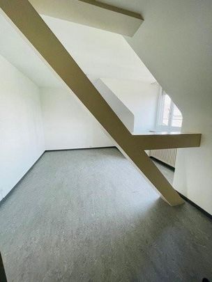 Mansardenzimmer nähe Gewerbeschule & Bad. Bahnhof KEINE WOHNUNG - Foto 1