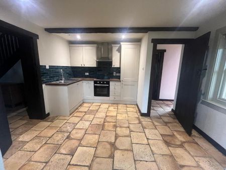 Gate Lodge, Martray Road, Ballygawley, BT70 2HF - Photo 2