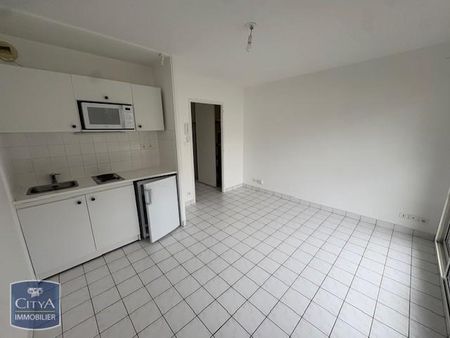 Location Appartement 1 pièce 18m² NANTES 44000 - Photo 2