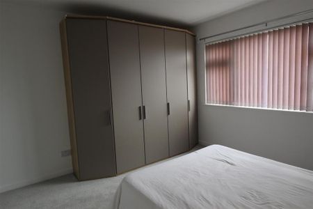 3 bedroom bungalow to rent - Photo 4