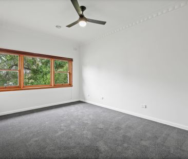 Newly Renovated Home In Sought After East Albury - Photo 3