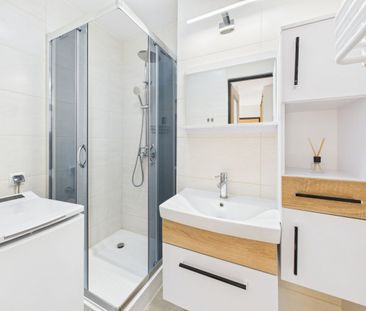 Nowe 54m² po remoncie | PIERWSZY NAJEM | Parking 54 m² - Zdjęcie 6