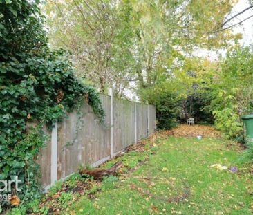 3 bedroom terraced house to rent - Photo 3