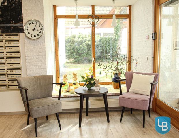 "Parkwohnanlage Wilhelmshöhe" Renovierte 2-Zimmer Wohnung sucht neue Mieter - Photo 1