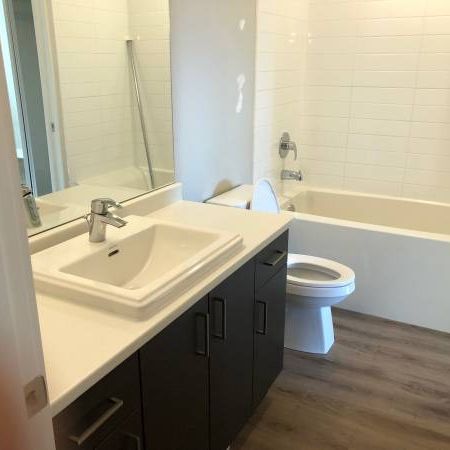 2bdr2bath Corner Unit - Photo 2