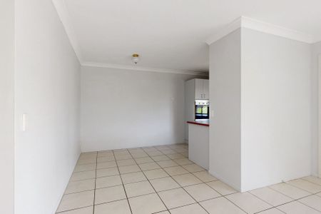 3 Bedroom Townhouse in Prime Carseldine - Photo 5