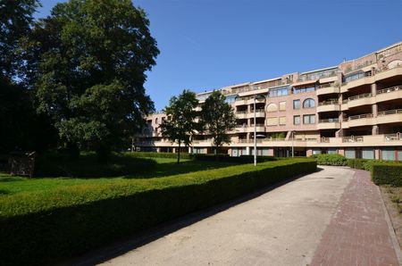 Gemeubeld appartement op wandelafstand van de stad - Photo 3