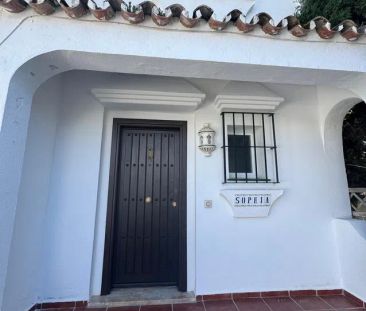 Alquiler de chalet pareado en CL Pintor Jose Caballero, 30 - Photo 2