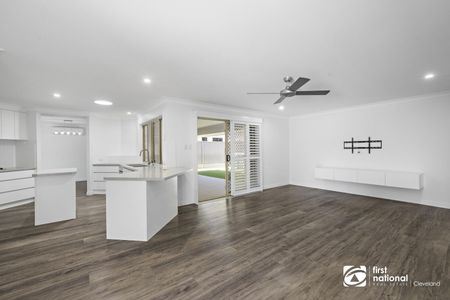 STUNNING LOW SET FAMILY HOME IN WELLINGTON POINT - 4 BEDROOMS + STUDY - Photo 5