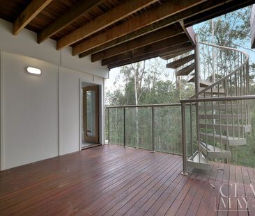 Modern Townhouse Living in Prestigious Brookwater gated community - Photo 6