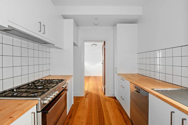 Unit 7/145 Brighton Road, Elwood. - Photo 1