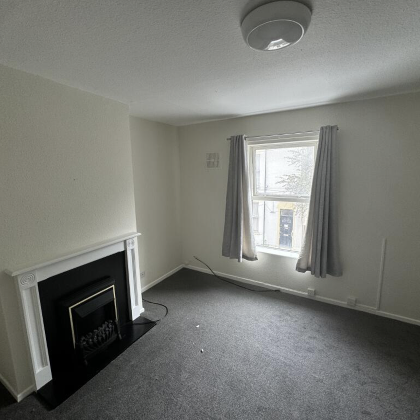 2 Clarendon Street, Wolverhampton, West Midlands, WV3 9PP - Photo 1