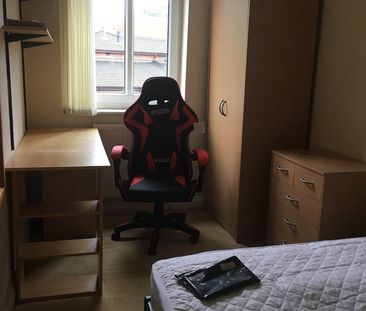 Room in a Shared House, Broomfield Mews, CV1 - Photo 5