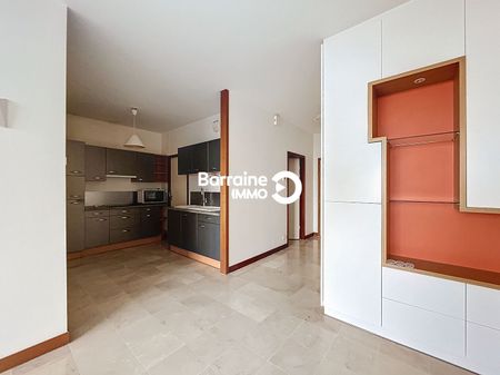 Location appartement à Brest, 2 pièces 58.7m² - Photo 2