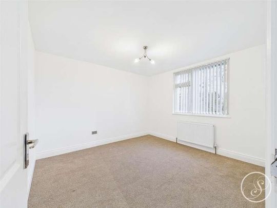Scott Hall Road, Leeds, LS7 - Photo 1
