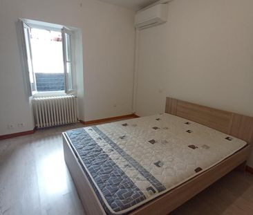 Location Appartement 2 pièces 55m² GRAULHET 81300 - Photo 2