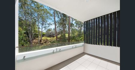 Spacious one-bedroom apartment plus study with tranquil surroundings - Photo 2