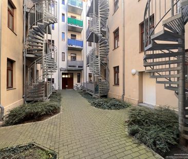 Charmante 2-Zimmer-Wohnung mit Balkon! - Photo 1
