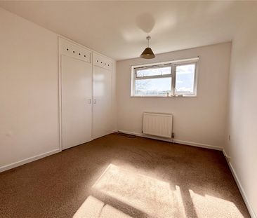 Dryden Close, Basingstoke, Hampshire, RG24 - Photo 1