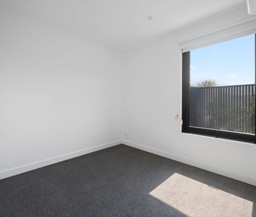 Spacious – New 2 Bedroom stylish apartments - Photo 5