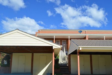 30/12 Avalon Court, Albermarle Street, Phillip ACT 2606 - House For Rent | Domain - Photo 2