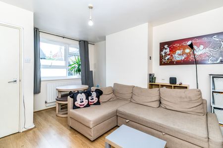 1 bedroom apartment to rent Denmark Road, Kingston upon Thames, KT1 - Photo 3