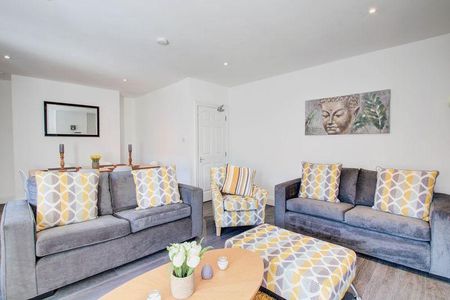 5 bedroom maisonette to rent - Photo 5