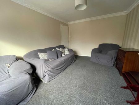 Durden Mews, Shaw - Photo 2