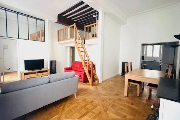 PARIS 4ème - PLACE DES VOSGES (Près) - Photo 1