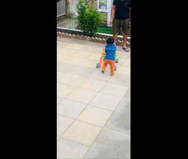 3 Bed Semi-Detached House, Milton Road, LU1 - Photo 2