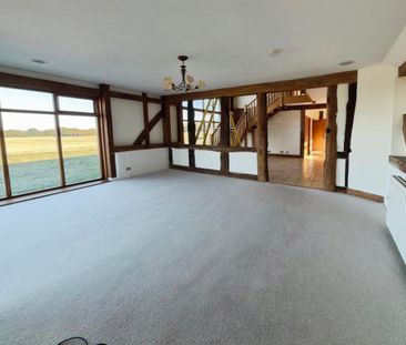 6 bedroom detached house to rent - Photo 1