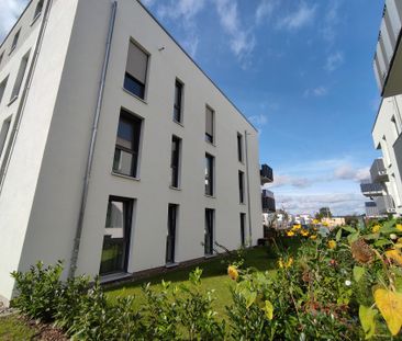 Neubau mit Stil: 2-Zimmer-Wohnung mit Balkon und Einbauküche in Cos... - Photo 1