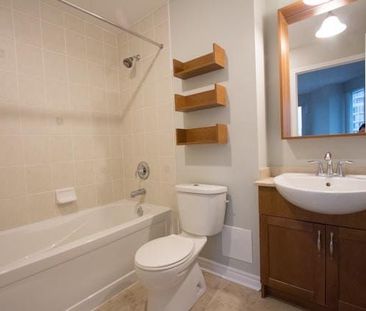 For Lease - 18 Holmes Avenue Unit# 2203, Toronto, Ontario - Photo 2