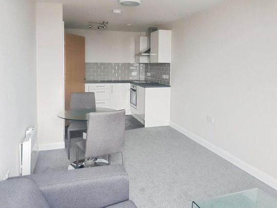 1 bedroom flat to rent - Photo 1