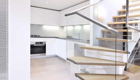 4 bedroom flat to rent - Photo 5