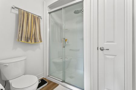 For Lease - 3593 CAROLINIA Court, Fort Erie, Ontario - Photo 3