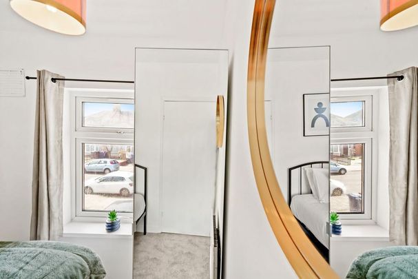 1 bedroom in a house share to rent - Photo 1