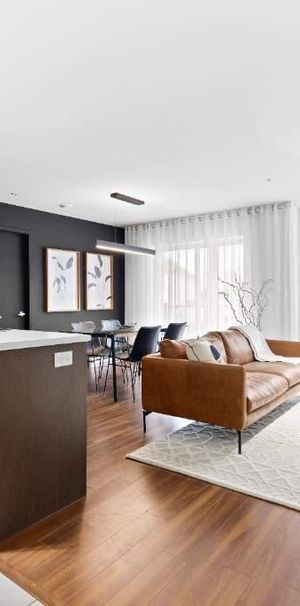 2 chambres à coucher 1 salle de bain Appartement - Photo 1