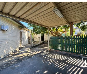 13 Butler Place, Lalor Park NSW 2147 - House For Rent | Domain - Photo 5