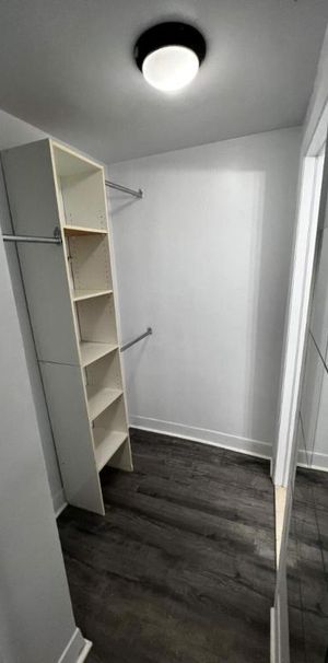 GHETTO MCGILL- STUDIO RENOVÉ & MEUBLÉ- EMPLACEMENT EXCEPTIONNEL - Photo 1