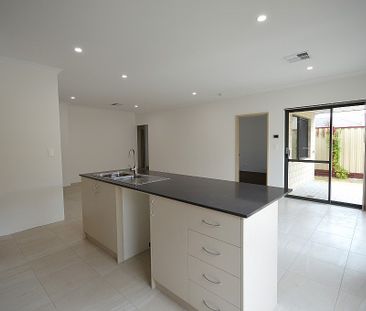 47C Russell Street, East Cannington WA 6107 - Photo 2