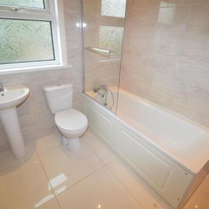 4 bedroom house to rent - Photo 3