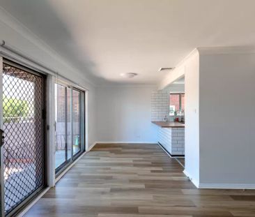 Spacious freestanding 3 bedroom house - Photo 6