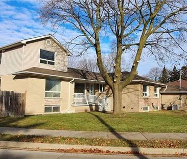 For Lease - 377 Balkan Road Unit# Apt-B, Richmond Hill, Ontario - Photo 2