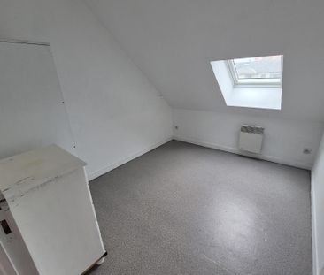 Location Appartement 1 pièce 20m² VALENCIENNES 59300 - Photo 2