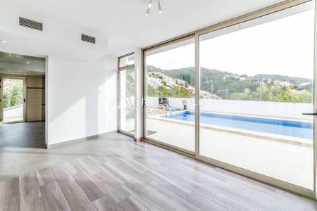 5 room luxury House for rent in Sitges, Catalonia - Photo 5