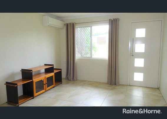 Fully Airconditioned 2 Bedroom Unit - Photo 1