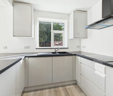 Semi-detached house to rent on - Photo 1