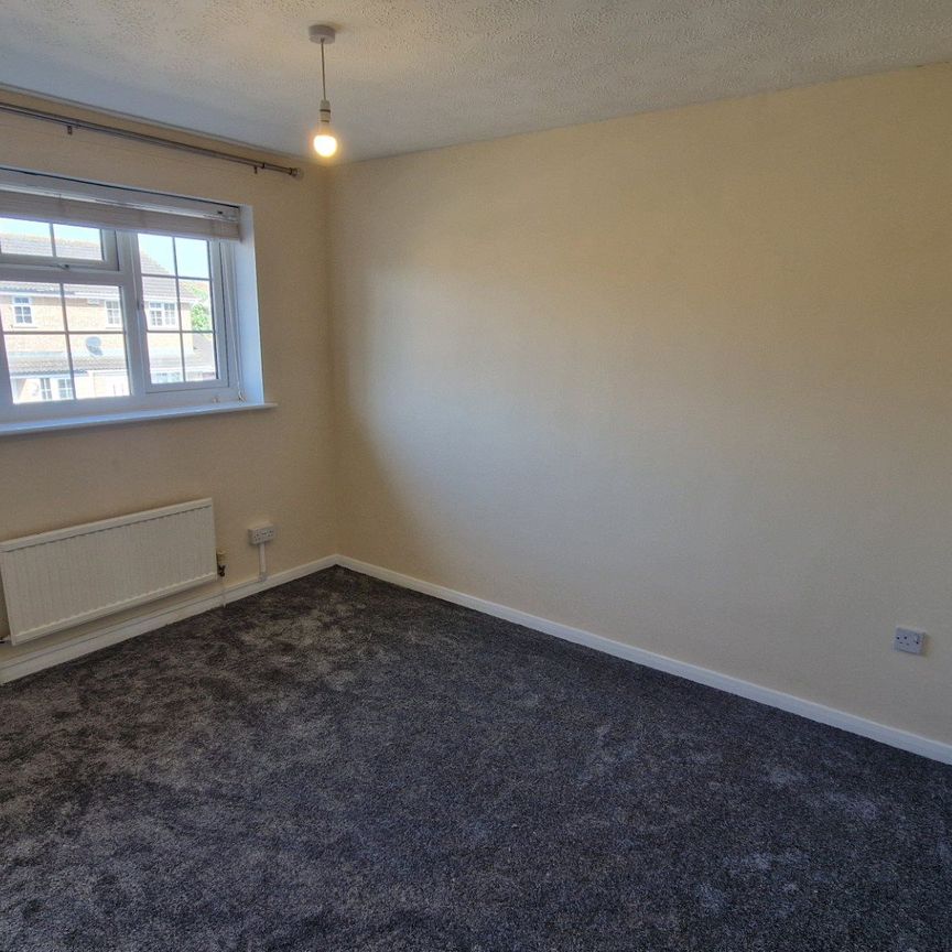 3 bed detached house to rent in Condell Close, Bridgwater - Photo 1