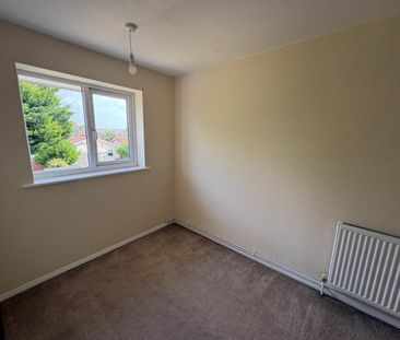 Worle, Weston-super-Mare, North Somerset - Photo 2
